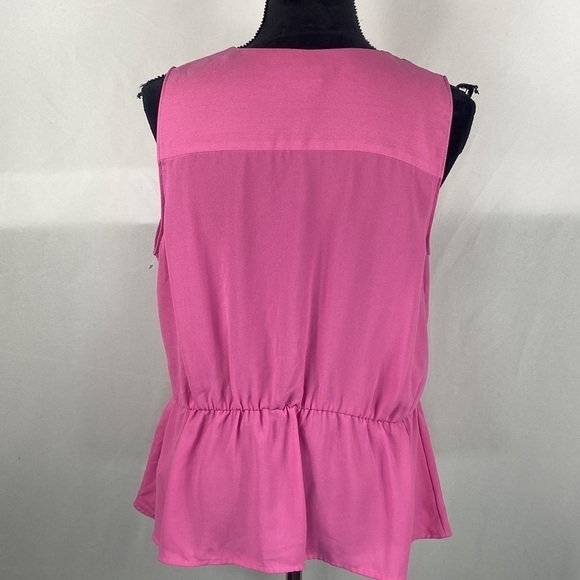 Halogen Sleeveless Wrap Front Peplum Pink Top - Picture 4 of 8